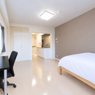 【J’sマンスリー橋本 305】10月27日より入居可🌟厚さ20㎝高密度ポケットコイルマットレス使用！最寄り駅徒歩6分・橋本駅始発あり！新横浜駅まで直通約35分☆【インターネット無料】の物件写真2