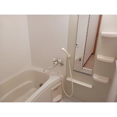 プリムラ 201【管理NO：1-013061001-02010】 ★家具家電は申し込み後に搬入します★ ★2026年11月中旬入居可能★の物件写真4