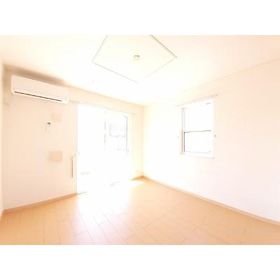 セレーノ 103【管理NO：1-016140401-01030】 ★家具家電は申し込み後に搬入します★ ★2026年11月下旬入居可能★の物件写真2