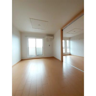 プルメリア　ガーデン　Ｃ 202【管理NO：1-016440603-02020】 ★家具家電は申し込み後に搬入します★ ★2026年12月中旬入居可能★の物件写真2