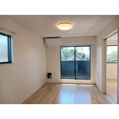 フィデリオ 201【管理NO：1-027397002-02010】 ★家具家電は申し込み後に搬入します★ ★2026年11月下旬入居可能★の物件写真2