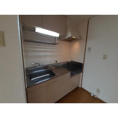 ローズレジデンスⅠ 201【管理NO：1-005534201-02010】 ★家具家電は申し込み後に搬入します★ ★2026年11月中旬入居可能★の物件写真3