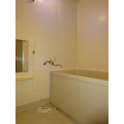 パティオ五月 201【管理NO：1-004469901-02010】 ★家具家電は申し込み後に搬入します★ ★2026年10月下旬入居可能★の物件写真4
