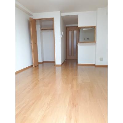 プリムローズ 205【管理NO：1-011427901-02040】 ★家具家電は申し込み後に搬入します★ ★2026年11月中旬入居可能★の物件写真2