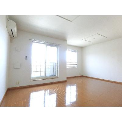 プロムナード３番館 201【管理NO：1-014056801-02010】 ★家具家電は申し込み後に搬入します★ ★2026年12月中旬入居可能★の物件写真2