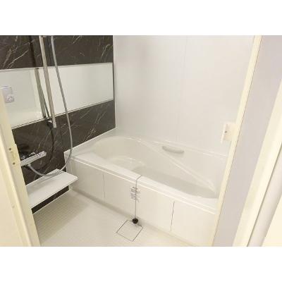 クローバー 102【管理NO：1-023937901-01020】 ★家具家電は申し込み後に搬入します★ ★2026年10月下旬入居可能★の物件写真4
