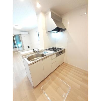 フォンターナ　Ａ 102【管理NO：1-026337001-01020】 ★家具家電は申し込み後に搬入します★ ★2026年10月下旬入居可能★の物件写真3