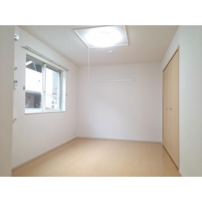 ハウスサフラン 102【管理NO：1-017687101-01020】 ★家具家電は申し込み後に搬入します★ ★2026年10月下旬入居可能★の物件写真2