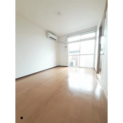エレガンスコート高橋 103【管理NO：1-005571101-01030】 ★家具家電は申し込み後に搬入します★ ★2026年11月中旬入居可能★の物件写真2