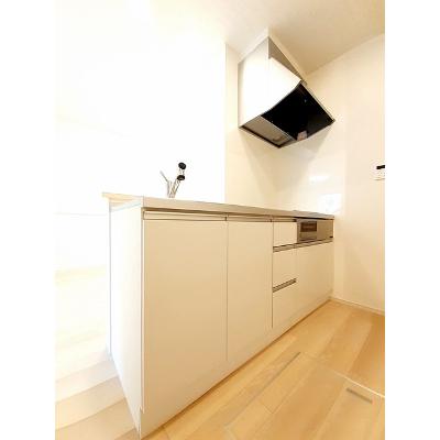葉月 105【管理NO：1-027611201-01040】 ★家具家電は申し込み後に搬入します★の物件写真3