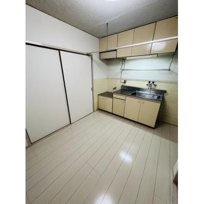 apartment 鹿児島県鹿児島市谷山中央２丁目4119-1 

↓地図はこちらから