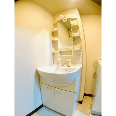 ひよこマンスリー本山見附【Bタイプ】（栄・名駅まで乗り換えなし。名古屋大学・日赤病院近くです！オートロック・駐車場付き物件！！）の物件写真4
