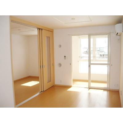 プティ　パラス 201【管理NO：1-016113801-02010】 ★家具家電は申し込み後に搬入します★ ★2026年11月上旬入居可能★の物件写真2