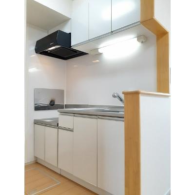 シエル 102【管理NO：1-019623601-01020】 ★家具家電は申し込み後に搬入します★の物件写真3