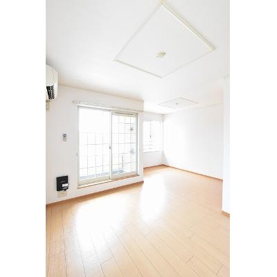コート・ドール 205【管理NO：1-014316801-02040】 ★家具家電は申し込み後に搬入します★ ★2026年11月下旬入居可能★の物件写真2