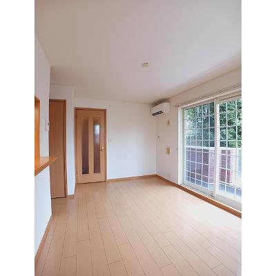 メゾン　イチエ 101【管理NO：1-015271201-01010】 ★家具家電は申し込み後に搬入します★ ★2026年11月下旬入居可能★の物件写真2