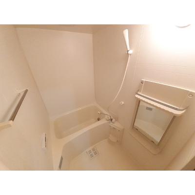 エンブレイス 102【管理NO：1-011344401-01020】 ★家具家電は申し込み後に搬入します★ ★2026年12月中旬入居可能★の物件写真4