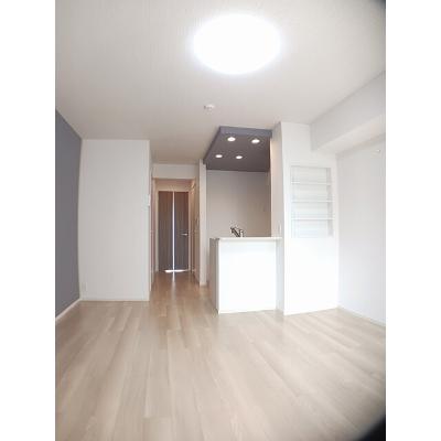 エトワール南町 103【管理NO：1-028354701-01030】 ★家具家電は申し込み後に搬入します★ ★2026年11月下旬入居可能★の物件写真2