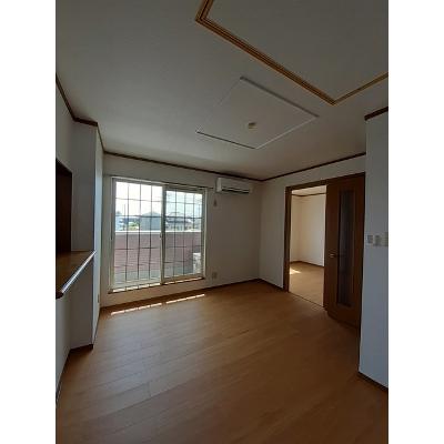 アルコ・イーリスＡ 201【管理NO：1-010184901-02010】 ★家具家電は申し込み後に搬入します★ ★2026年11月中旬入居可能★の物件写真2