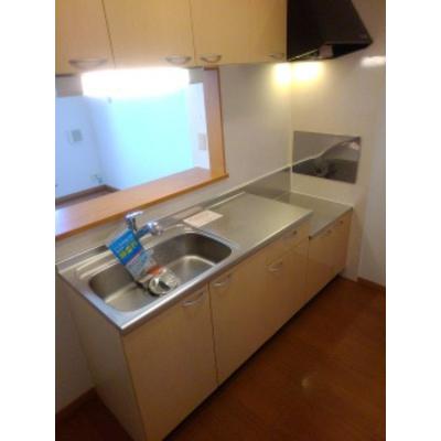 レフィナード 201【管理NO：1-014344201-02010】 ★家具家電は申し込み後に搬入します★ ★2026年11月下旬入居可能★の物件写真3
