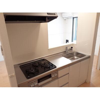 カーサ　イン　ピエトラ　ロッサ 105【管理NO：1-025441401-01040】 ★家具家電は申し込み後に搬入します★ ★2026年12月上旬入居可能★の物件写真3