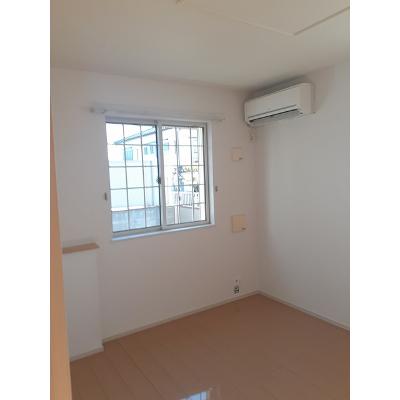 マーヴェラス・ヴィラⅢ 103【管理NO：1-018437001-01030】 ★家具家電は申し込み後に搬入します★ ★2026年11月下旬入居可能★の物件写真2