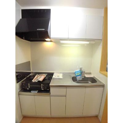 宇多津町新開アパート 202【管理NO：1-018244801-02020】 ★家具家電は申し込み後に搬入します★ ★2026年12月中旬入居可能★の物件写真3