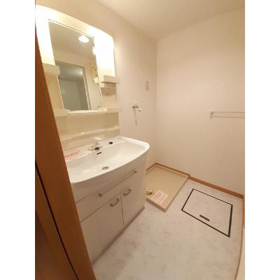 グランパス中央 101【管理NO：1-012657701-01010】 ★家具家電は申し込み後に搬入します★ ★2026年12月中旬入居可能★の物件写真6