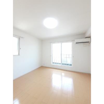 アルドーレＢ 201【管理NO：1-017093402-02010】 ★家具家電は申し込み後に搬入します★ ★2026年12月中旬入居可能★の物件写真2