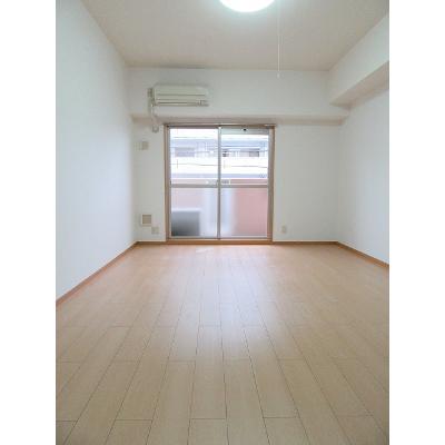グランジュネッス 203【管理NO：1-012623101-02030】 ★家具家電は申し込み後に搬入します★ ★2026年11月中旬入居可能★の物件写真2