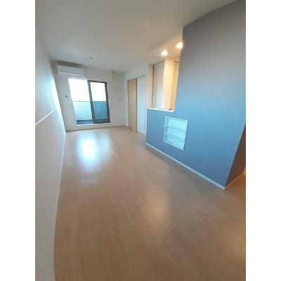 ネルソン四番館 204【管理NO：1-024472501-02040】 ★家具家電は申し込み後に搬入します★ ★2026年11月中旬入居可能★の物件写真2