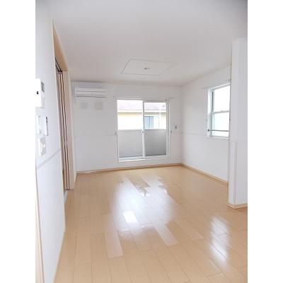スワン　リバティⅡ 205【管理NO：1-016012602-02050】 ★家具家電は申し込み後に搬入します★ ★2026年10月下旬入居可能★の物件写真2