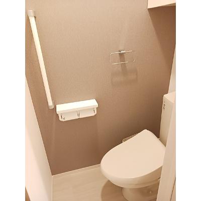 メゾン・ド・フロレゾン 301【管理NO：1-028257201-03010】 ★家具家電は申し込み後に搬入します★の物件写真5