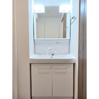 メゾン・ド・フロレゾン 105【管理NO：1-028257201-01050】 ★家具家電は申し込み後に搬入します★の物件写真6