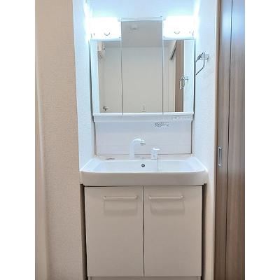 メゾン・ド・フロレゾン 103【管理NO：1-028257201-01030】 ★家具家電は申し込み後に搬入します★の物件写真6