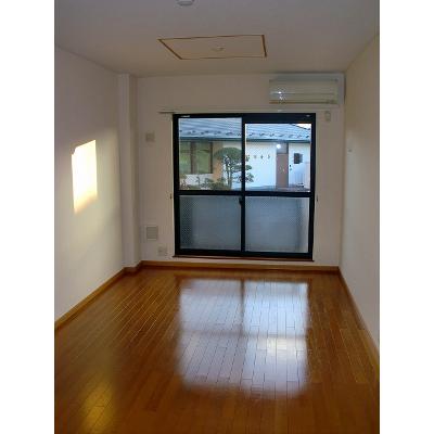 グラディオＫ 106【管理NO：1-012535901-01050】 ★家具家電は申し込み後に搬入します★ ★2026年11月中旬入居可能★の物件写真2