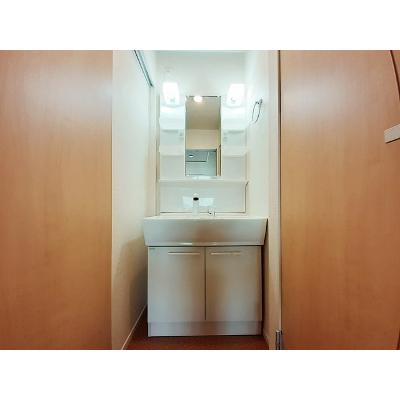 apartment 岩手県胆沢郡金ケ崎町西根寺下１７２番地 

↓地図はこちらから