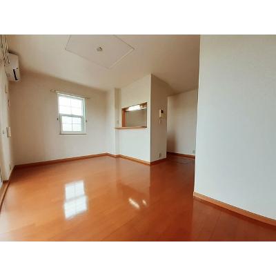 エンブレム・アルファＢ 101【管理NO：1-013405701-01010】 ★家具家電は申し込み後に搬入します★ ★2026年11月下旬入居可能★の物件写真2