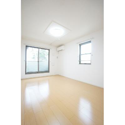 ゼフィロスＡ 203【管理NO：1-017938201-02030】 ★家具家電は申し込み後に搬入します★の物件写真2