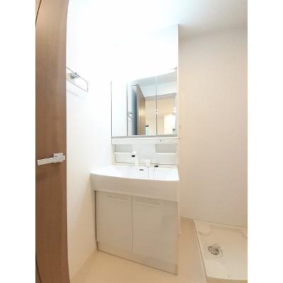 ルーナ　ピエーナ 102【管理NO：1-026305001-01020】 ★家具家電は申し込み後に搬入します★ ★2026年11月下旬入居可能★の物件写真6
