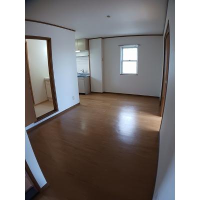 ルシア 204【管理NO：1-007751801-02040】 ★家具家電は申し込み後に搬入します★ ★2026年12月中旬入居可能★の物件写真2