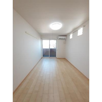 ル　プチ　モンド 304【管理NO：1-017439401-03040】 ★家具家電は申し込み後に搬入します★ ★2026年11月下旬入居可能★の物件写真2