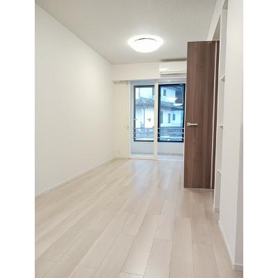 グランリーザⅠ 103【管理NO：1-028051101-01030】 ★家具家電は申し込み後に搬入します★ ★2026年11月中旬入居可能★の物件写真2