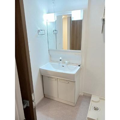 グランリーザⅠ 103【管理NO：1-028051101-01030】 ★家具家電は申し込み後に搬入します★ ★2026年11月中旬入居可能★の物件写真6