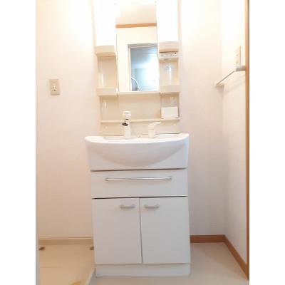 ソレイユⅠ 101【管理NO：1-012300301-01010】 ★家具家電は申し込み後に搬入します★ ★2026年11月下旬入居可能★の物件写真6