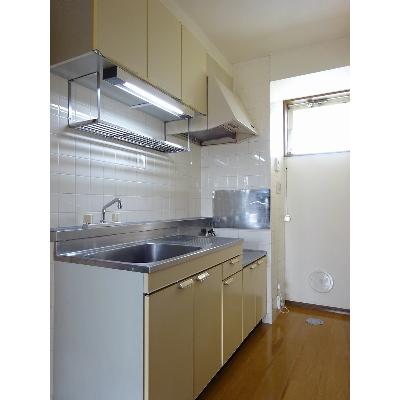カーサ稲葉 205【管理NO：1-004565601-02050】 ★家具家電は申し込み後に搬入します★ ★2026年11月下旬入居可能★の物件写真3