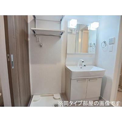 アマルコルド 204【管理NO：1-028766201-02040】 ★家具家電は申し込み後に搬入します★ ★2027年02月上旬入居可能★の物件写真6