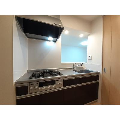 ルクール華 105【管理NO：1-023994301-01050】 ★家具家電は申し込み後に搬入します★ ★2026年11月中旬入居可能★の物件写真3