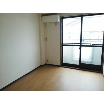 メゾンＰｒｆ 203【管理NO：1-005348801-02030】 ★家具家電は申し込み後に搬入します★ ★2026年11月下旬入居可能★の物件写真2