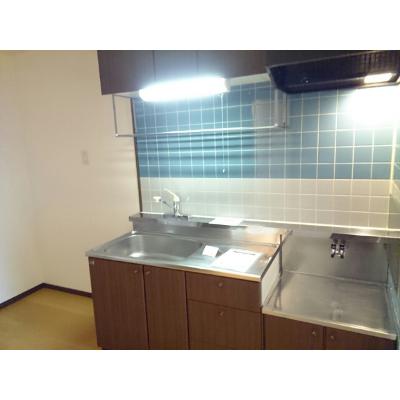 サンライフⅡ 102【管理NO：1-007186901-01020】 ★家具家電は申し込み後に搬入します★ ★2026年11月下旬入居可能★の物件写真3